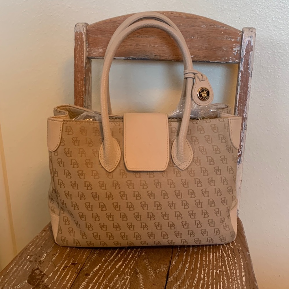 Dooney and Bourke beige small tote
